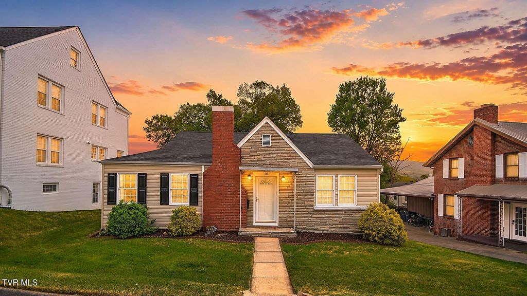 165 West Sevier Avenue, Kingsport, TN 37660