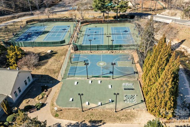 160 Whitney Boulevard 49, Lake Lure, NC 28746
