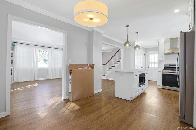 136 Johnson Road, Scarsdale, NY 10583