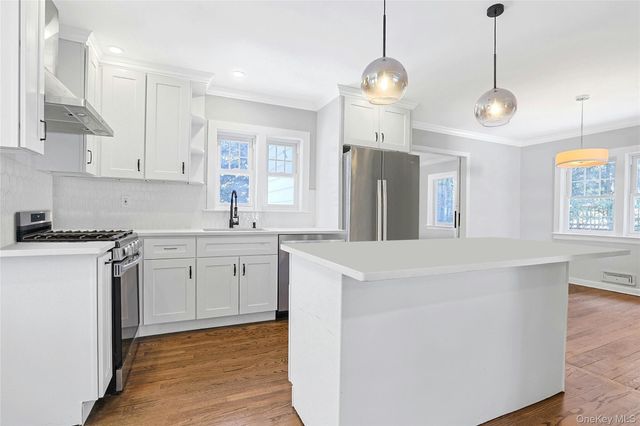 136 Johnson Road, Scarsdale, NY 10583