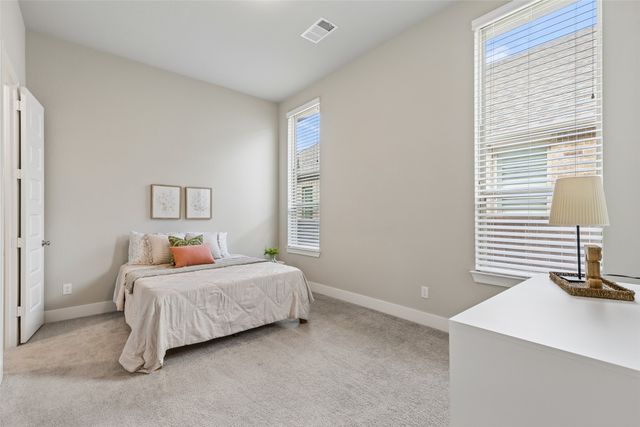 1104 Bluestem Drive, Aubrey, TX 76227
