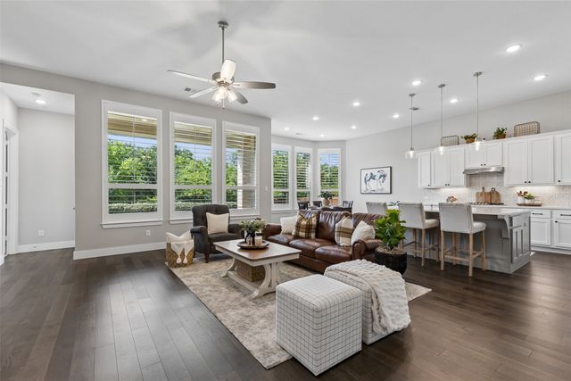 1104 Bluestem Drive, Aubrey, TX 76227