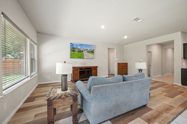 913 Sayle, Greenville, TX 75401