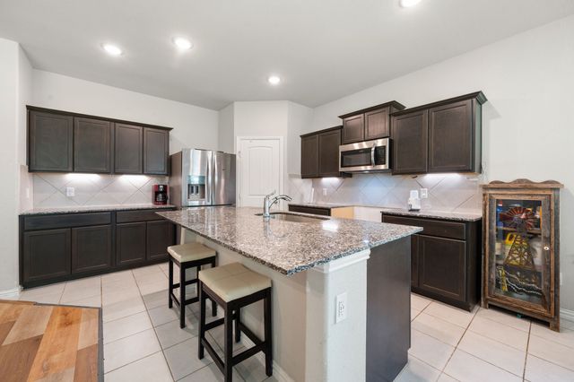 913 Sayle, Greenville, TX 75401