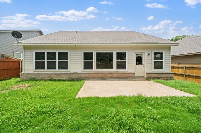 913 Sayle, Greenville, TX 75401