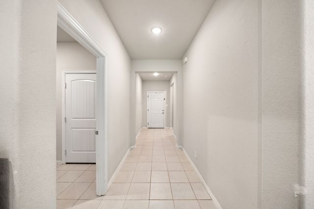 913 Sayle, Greenville, TX 75401