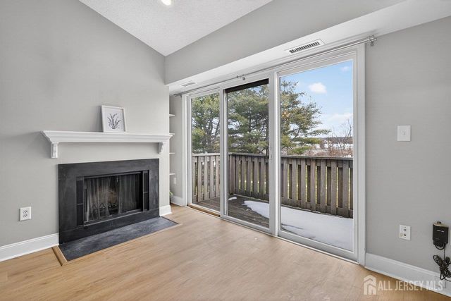 304 Aspen Drive, Plainsboro, NJ 08536