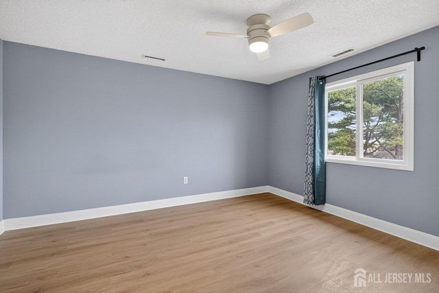 304 Aspen Drive, Plainsboro, NJ 08536