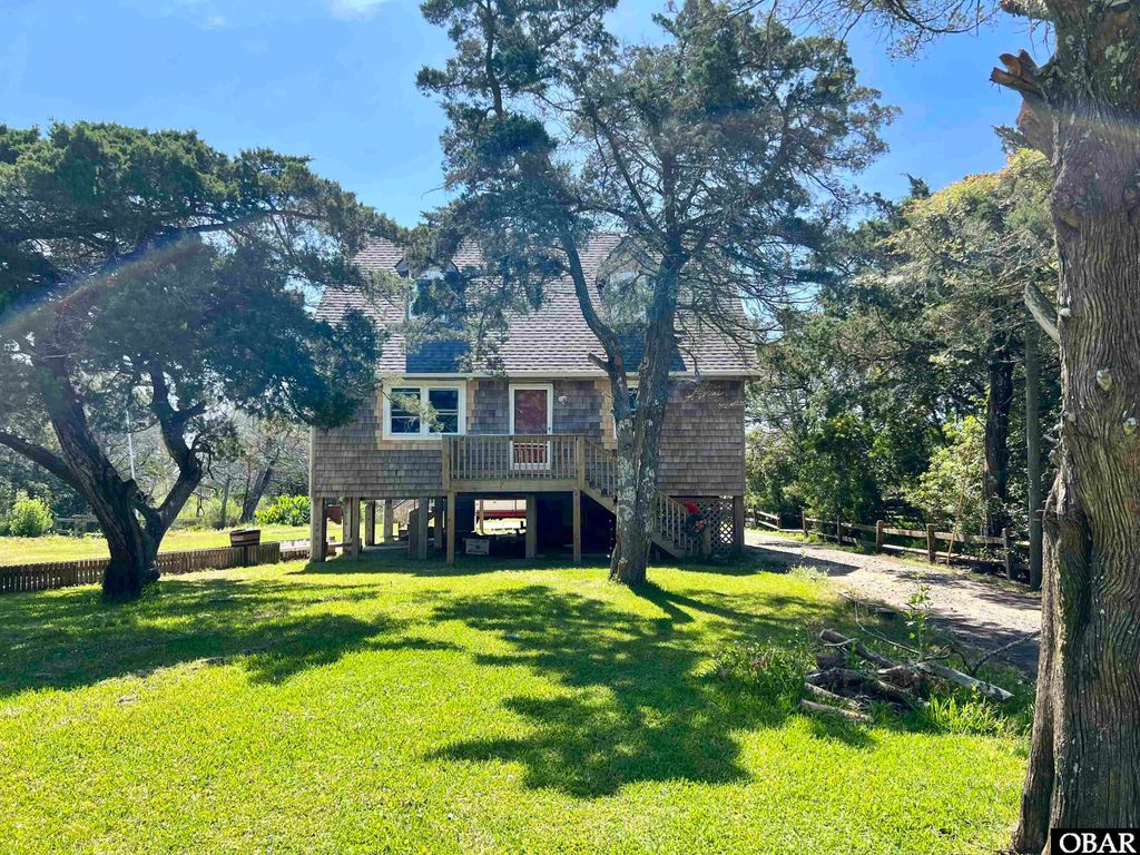 Image 1 of property listing at 108 Loop Road, Ocracoke, NC 27960