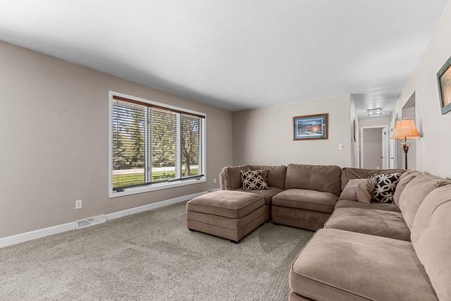 3460 IRENE STREET, Appleton, WI 54913