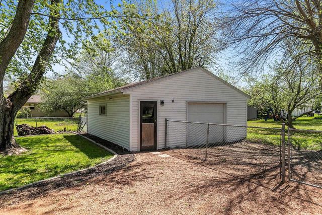 3460 IRENE STREET, Appleton, WI 54913
