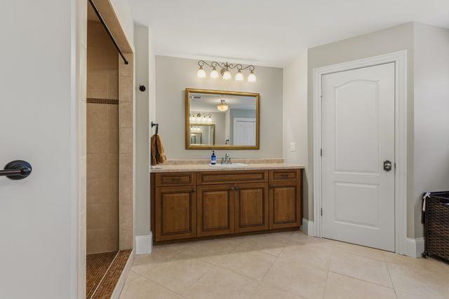 36 Bassett Lane, Newfields, NH 03856