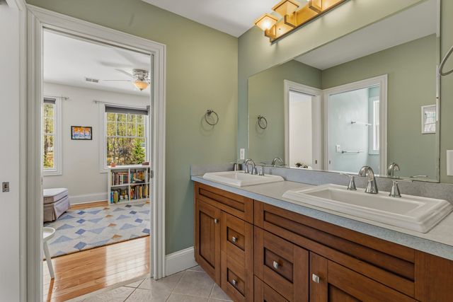 36 Bassett Lane, Newfields, NH 03856