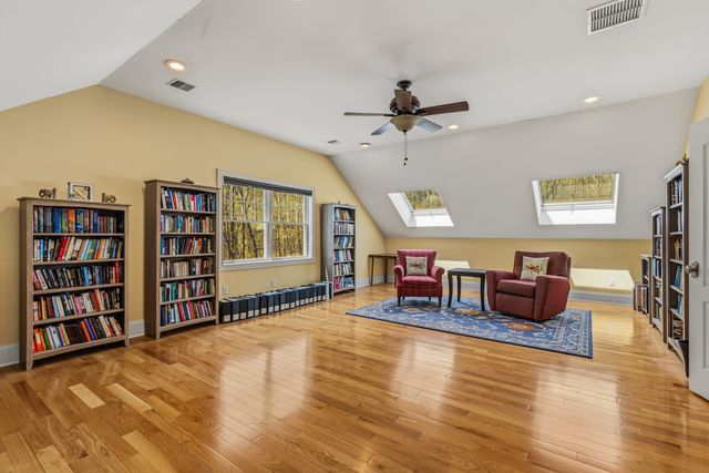 36 Bassett Lane, Newfields, NH 03856
