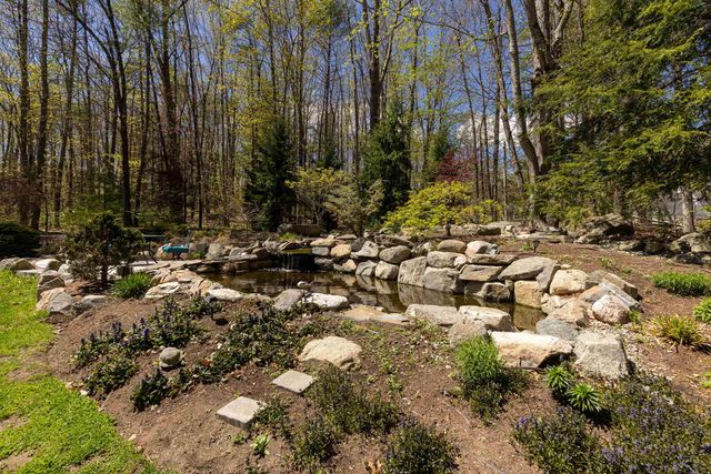 36 Bassett Lane, Newfields, NH 03856
