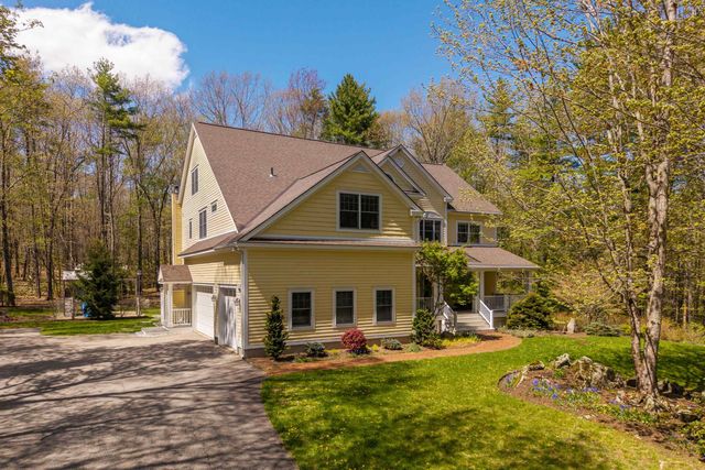 36 Bassett Lane, Newfields, NH 03856