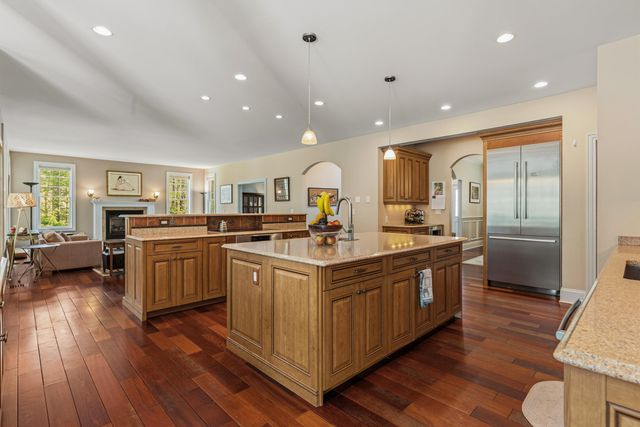 36 Bassett Lane, Newfields, NH 03856