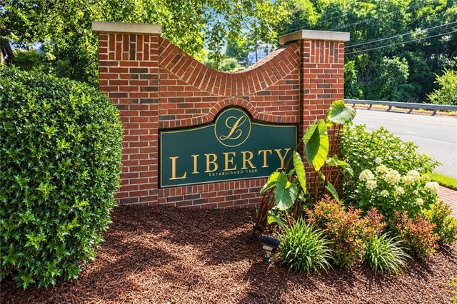 1608 Liberty Lane, Roswell, GA 30075