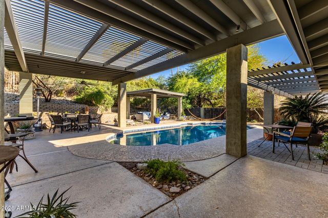 7657 N 22nd Street, Phoenix, AZ 85020