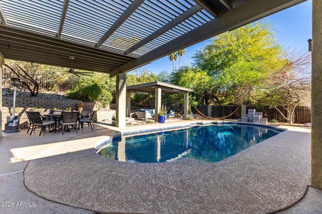 7657 N 22nd Street, Phoenix, AZ 85020