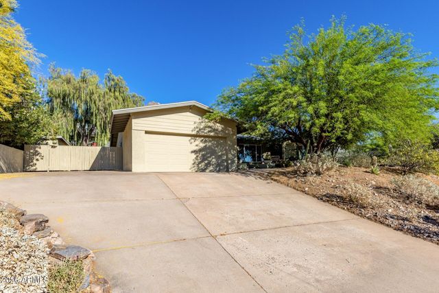 7657 N 22nd Street, Phoenix, AZ 85020