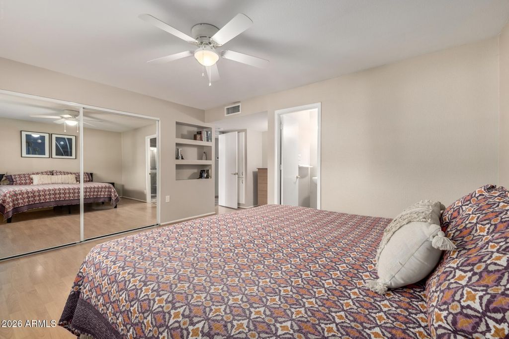 Image 27 of property listing at 7657 N 22nd Street, Phoenix, AZ 85020