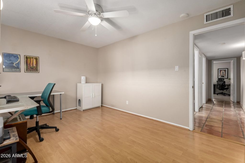 Image 30 of property listing at 7657 N 22nd Street, Phoenix, AZ 85020