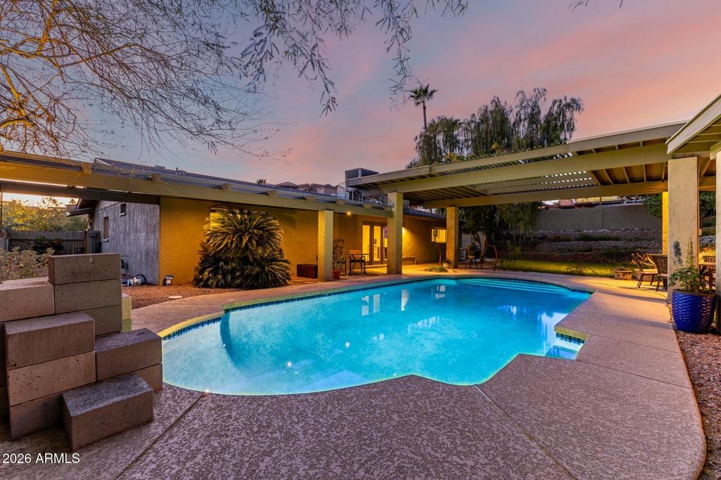 Image 40 of property listing at 7657 N 22nd Street, Phoenix, AZ 85020