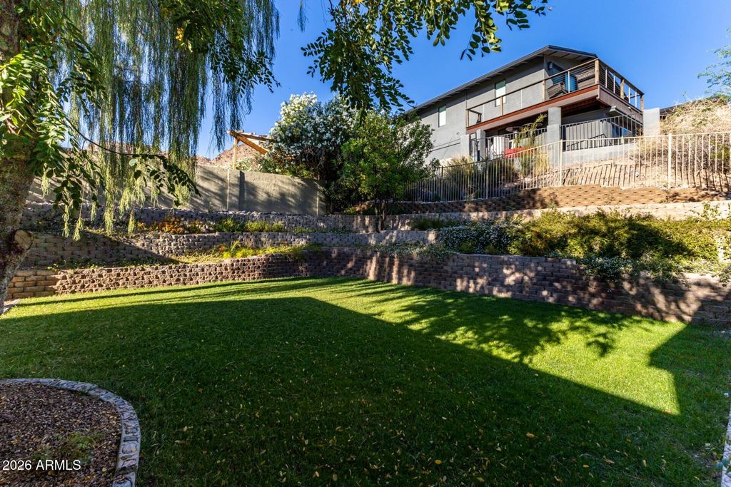 Image 43 of property listing at 7657 N 22nd Street, Phoenix, AZ 85020