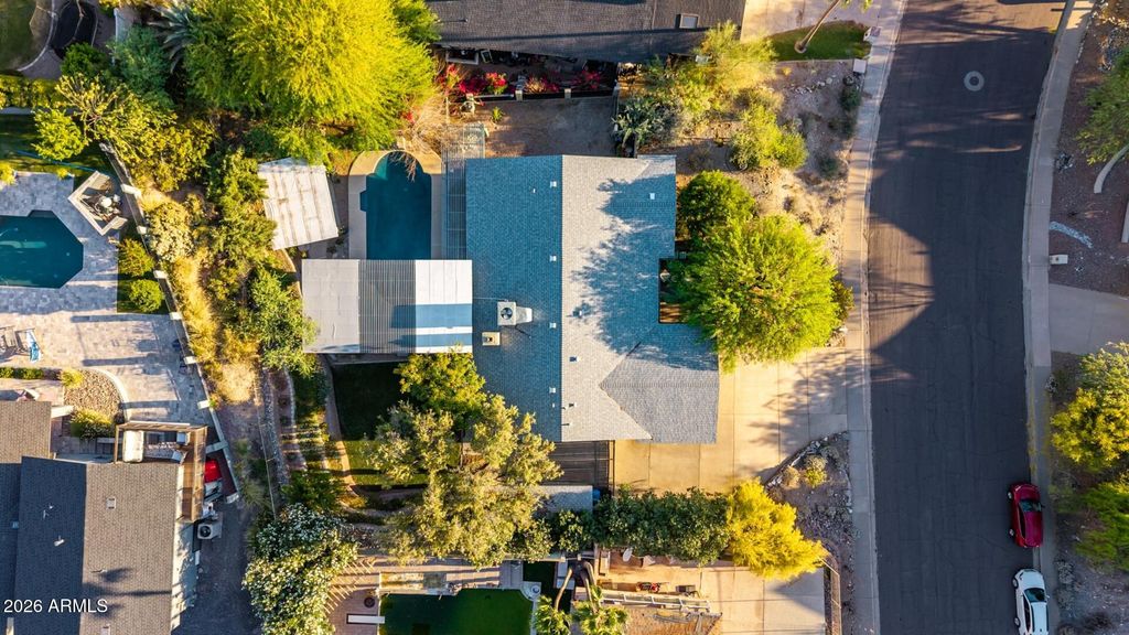 Image 60 of property listing at 7657 N 22nd Street, Phoenix, AZ 85020