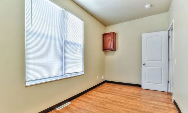 36 E Beardsley Avenue, Champaign, IL 61820