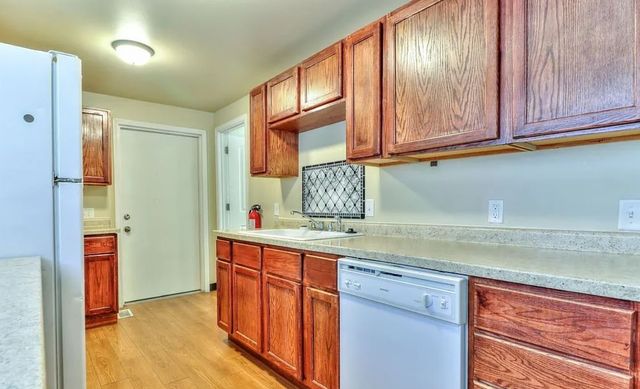 36 E Beardsley Avenue, Champaign, IL 61820