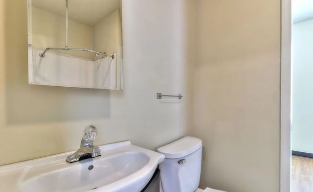 36 E Beardsley Avenue, Champaign, IL 61820