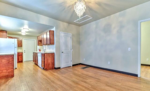 36 E Beardsley Avenue, Champaign, IL 61820