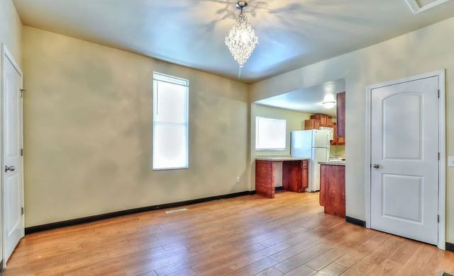 36 E Beardsley Avenue, Champaign, IL 61820