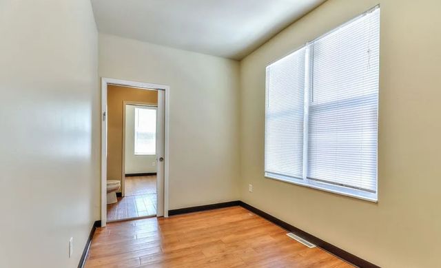 36 E Beardsley Avenue, Champaign, IL 61820