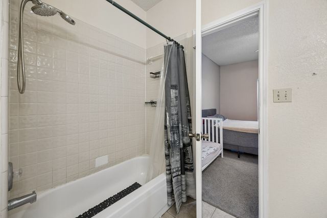 2906 Northrope Street, Euless, TX 76039