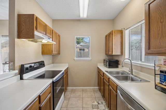 2906 Northrope Street, Euless, TX 76039