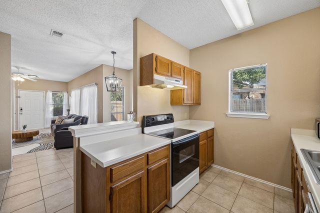 2906 Northrope Street, Euless, TX 76039