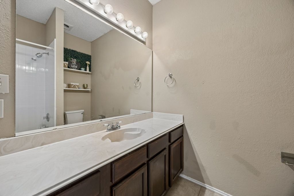 2906 Northrope Street, Euless, TX 76039 — photo 5