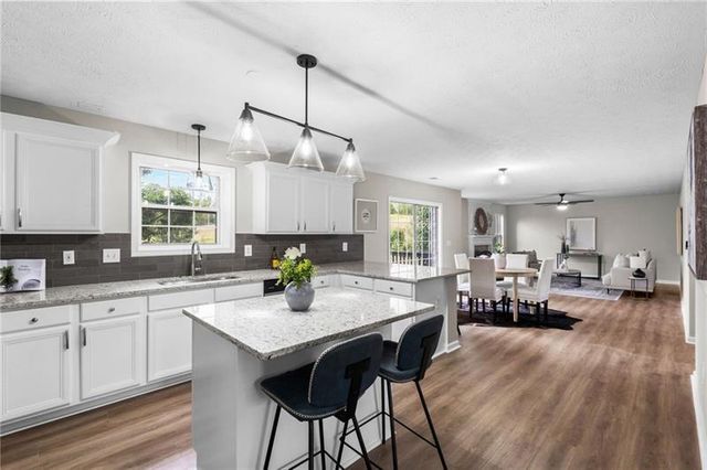 5077 Newpark Drive NW, Acworth, GA 30101