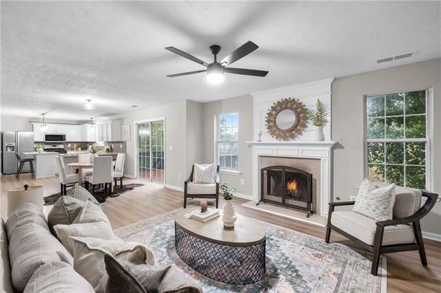 5077 Newpark Drive NW, Acworth, GA 30101