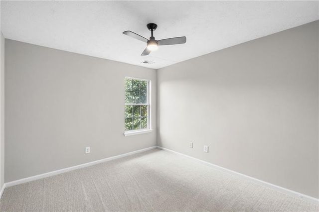 5077 Newpark Drive NW, Acworth, GA 30101