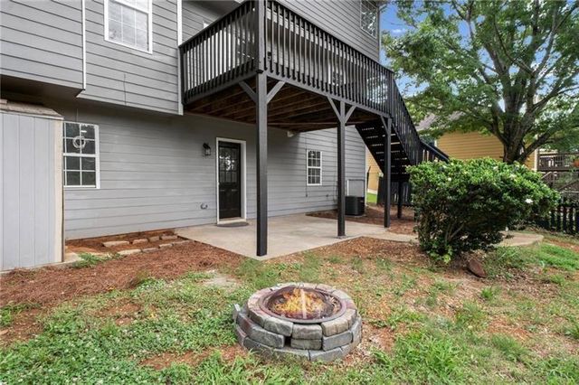 5077 Newpark Drive NW, Acworth, GA 30101
