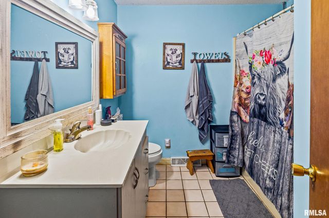 628 TRACY Terrace, Centralia, IL 62801