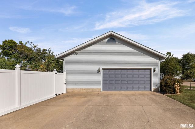 628 TRACY Terrace, Centralia, IL 62801