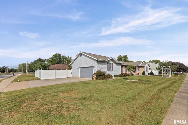 628 TRACY Terrace, Centralia, IL 62801