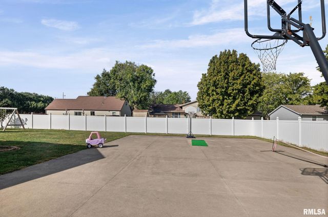 628 TRACY Terrace, Centralia, IL 62801