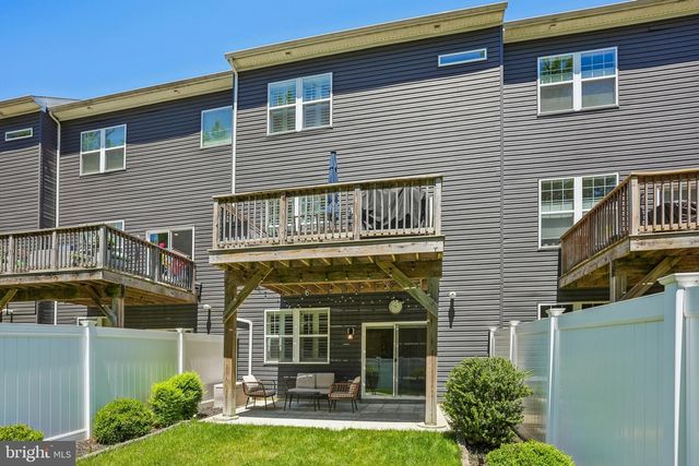 44 SULLIVAN WAY, Marlton, NJ 08053