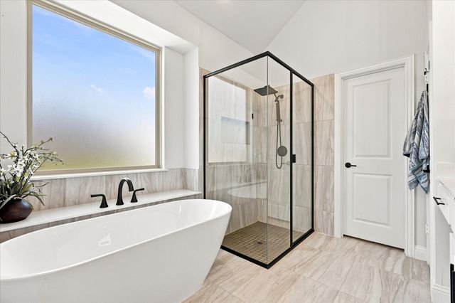 1863 Silver Birch Road, Waxahachie, TX 75165